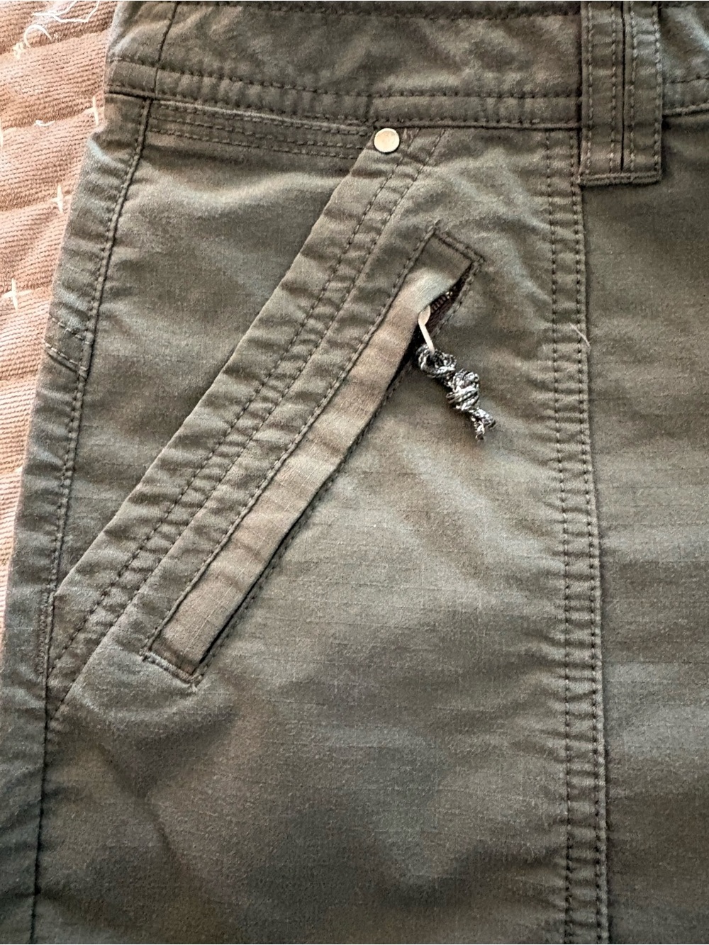 Women's Title Nine Olive Green Casual Pants - Size 4 - Picture 2 of 4